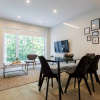 Отель Spectacular and Modern Little Italy Penthouse, фото 12