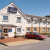 Отель Travelodge Cardiff Airport в Барри