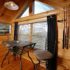 Отель Wild Adventures - One Bedroom Cabin, фото 19