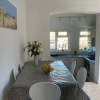 Отель No43: Versatile 4BR coastal home with summer house, фото 3