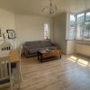 Отель Immaculate 2-bed House in Potters Bar в Поттерс-Баре