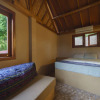 Отель Bruce's Hideout Lombok, фото 27