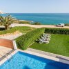 Отель CoolHouses Algarve Luz, Ocean front 4 Bed house w/ pool, Casa da Pipa, фото 26