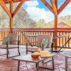 Отель Daybreak by Avantstay Sleeps 18 Cabin + Pool/spa, фото 26