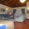Отель Finca Toredo Large Heated Pool, Hot Tub, Bar Games Room, Gym, Cave, Free Wifi, фото 31