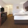 Отель La Quinta Inn & Suites by Wyndham Corsicana, фото 3