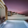 Отель St John Resort Villas, Suites & Spa, фото 1