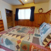Отель Juniper Ridge Family Cabin, фото 24