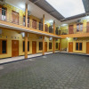 Отель Wisma Handayani Syariah by OYO Rooms, фото 11