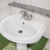 Отель GuestHouser 1 BR Bed & Breakfast, фото 18