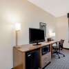 Отель La Quinta Inn & Suites by Wyndham Baltimore BWI Airport в Линтикум-Хайтсе