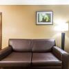 Отель Comfort Inn & Suites Cleveland, фото 22