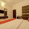 Отель OYO 4594 Apartment Krish Inn, фото 11