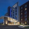 Отель Fairfield Inn & Suites by Marriott Pittsburgh North/McCandless Crossing в Маккандлесс-Тауншип