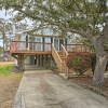Отель Cozy Oak Island House < 1 Mi to Beaches!, фото 21