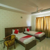 Отель Oyo 27859 Agi Dynasty Suites, фото 14