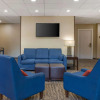 Отель Comfort Suites Raleigh Walnut Creek, фото 15