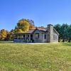 Отель Clarkesville Ranch Cabin w/ Screened-in Porch!, фото 1