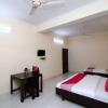 Отель OYO 16109 Hotel Ayaan, фото 18