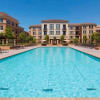 Отель Global Luxury Suites at River Oaks Park, фото 12