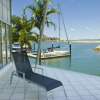 Отель Magnetic Docks Townhouse 1, фото 5