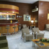 Отель Harbor Regent Suites, фото 2