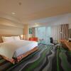 Отель Holiday Inn Express Tangshan Downtown, an IHG Hotel, фото 3