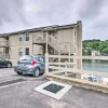 Отель Osage Beach Condo: Community Pool & Boat Dock, фото 1