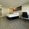 Отель Days Inn by Wyndham Seaworld/Lackland AFB, фото 3