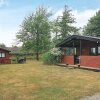 Отель Cozy Holiday Home in Stubbekøbing near Beach в Фальстере