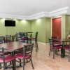 Отель Comfort Inn & Suites, фото 13