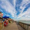 Отель Sandy Shores Condos #201, фото 2