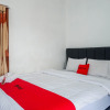 Отель RedDoorz Syariah @ Elga Sastro Inn Malioboro, фото 6
