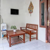 Отель OYO 91803 Gita Graha Guest House Syariah, фото 15