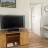 Отель Convenient, Bright and Affordable 2 Bedroom Unit, фото 3