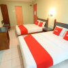 Отель OYO 89642 Highway Inn, фото 20