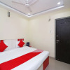 Отель OYO Flagship 19770 Hotel Yatrik Inn, фото 17