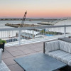 Отель Global Luxury Suites At Seaport, фото 7