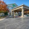 Отель Holiday Inn Express Hotel & Suites Oshkosh, an IHG Hotel, фото 50