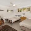 Отель 35 Santa Monica Avenue Coolum Beach, Pet Friendly, Linen Included, фото 5