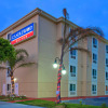 Отель Candlewood Suites LAX Hawthorne, an IHG Hotel, фото 1