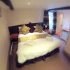 Отель White Lion Hotel, фото 3