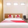 Отель OYO 1400 Barat Residence Syariah, фото 8