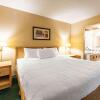 Отель Americas Best Value Inn & Suites St. Marys, фото 24