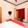 Отель OYO 24210 Yashas Residency, фото 4