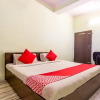 Отель OYO 7794 Hotel Raghukul, фото 7