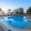 Отель Golden Bay Suites, фото 14