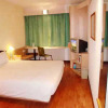 Отель Ibis Hotel Zhongshan Huangpu, фото 3