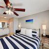 Отель Gulf-front Gem: Lake Views, Beach Access & 3 Pools 2 Bedroom Condo, фото 5