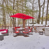Отель Spacious Hawley Villa: 1 Mi to Lake Wallenpaupack, фото 12